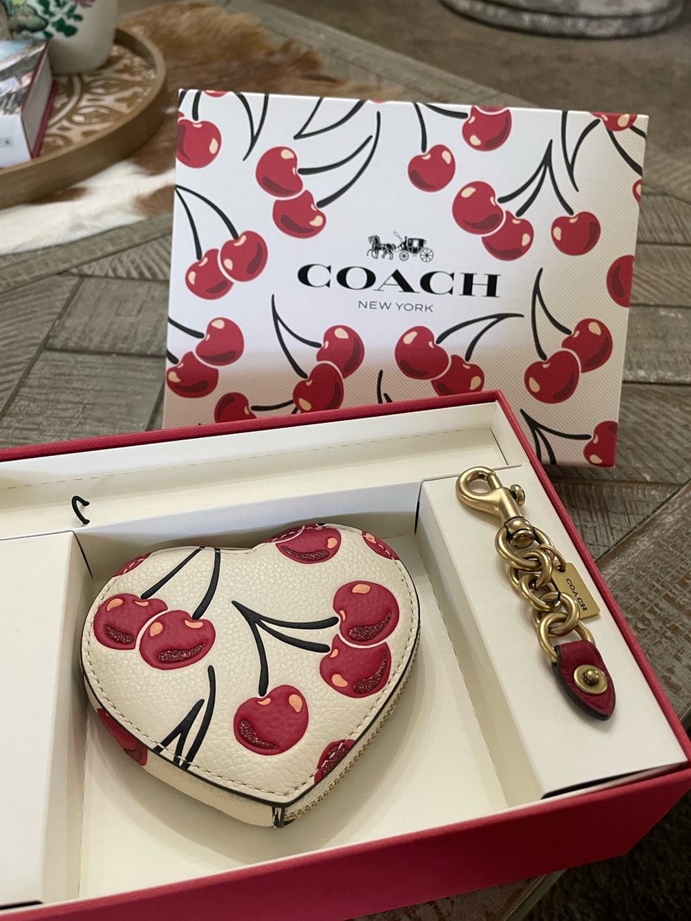 NWT COACH Boxed Cherry Print Leather Heart Coin Purse Gift Set
